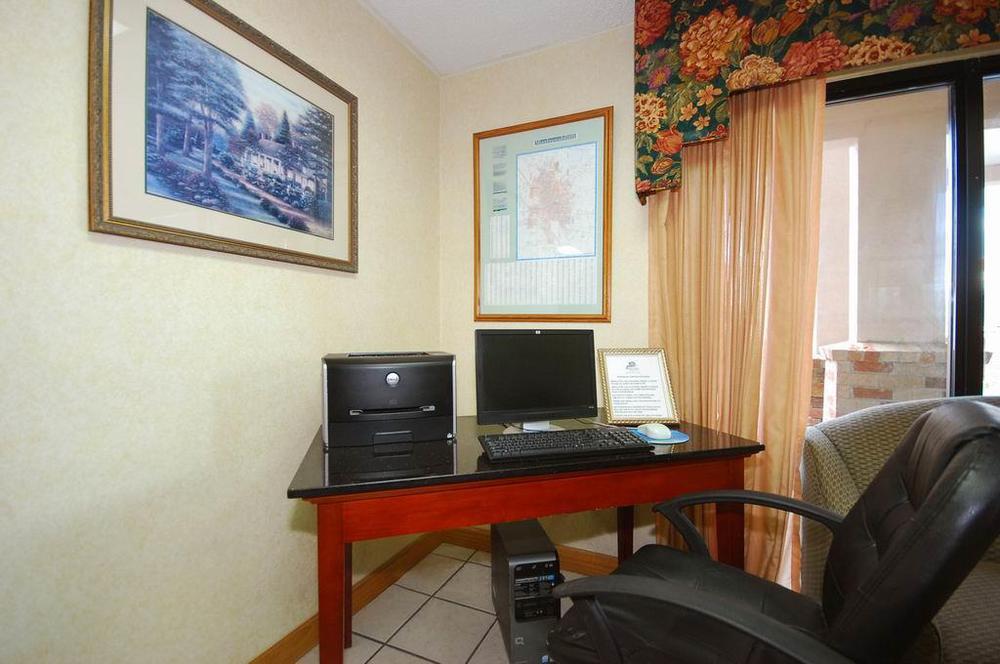 Best Western Chaffin Inn Murfreesboro Afaceri foto